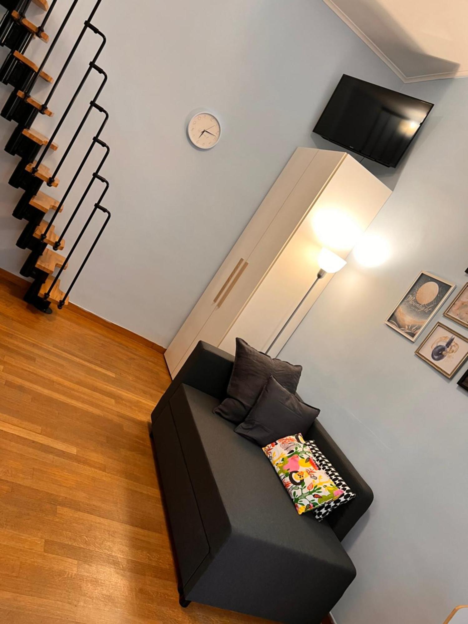 Moonlight Apartment Rom